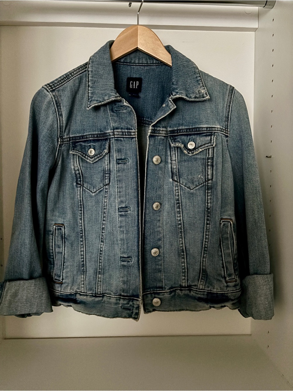 GAP Denim Jacket in Medium Blue with Navy Logo Tab